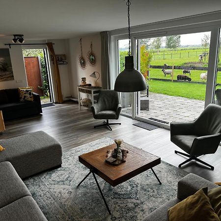 Vakantiewoning Le Garaazje 'S-Gravendeel Eksteriør billede