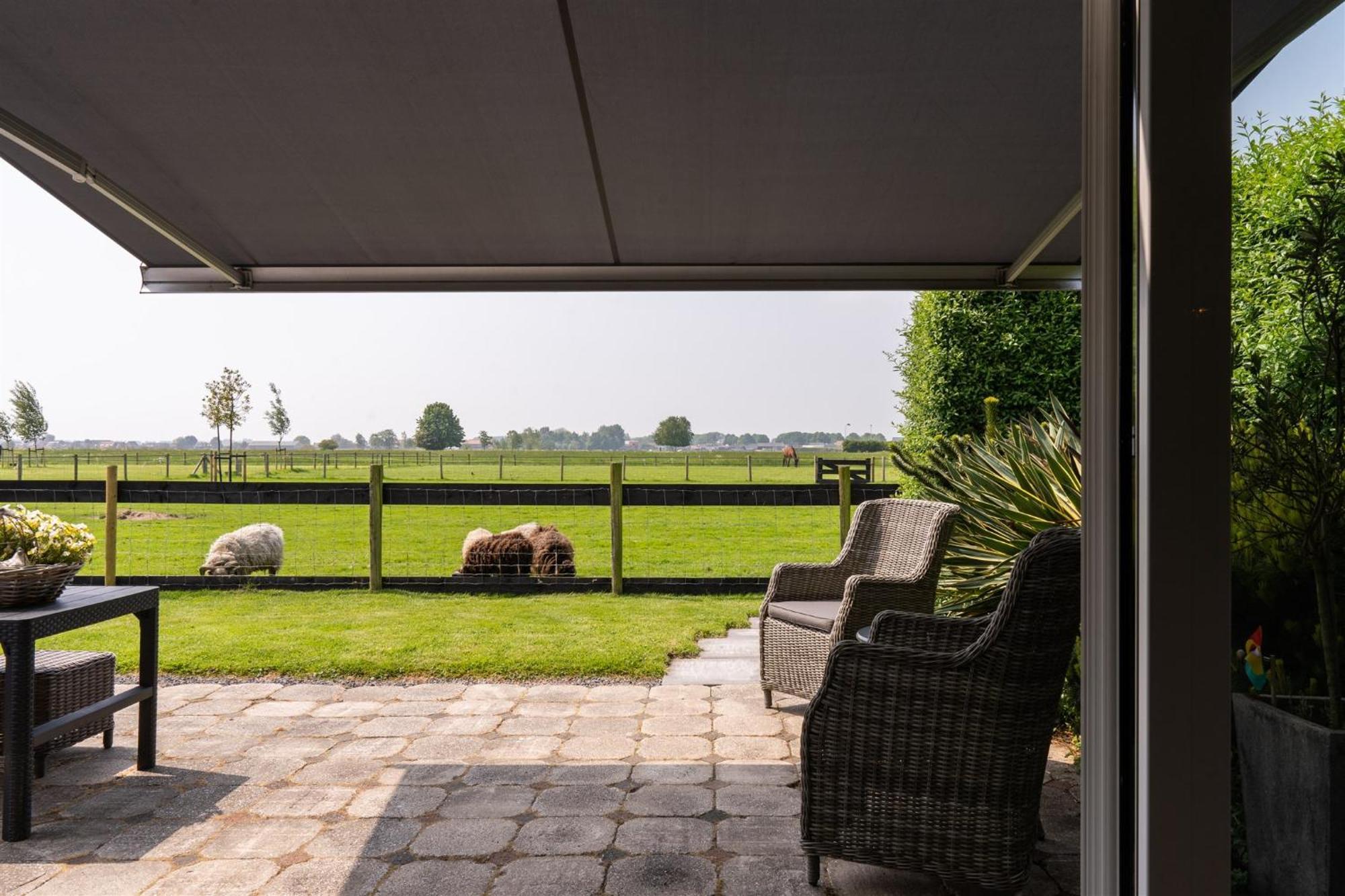 Vakantiewoning Le Garaazje 'S-Gravendeel Eksteriør billede